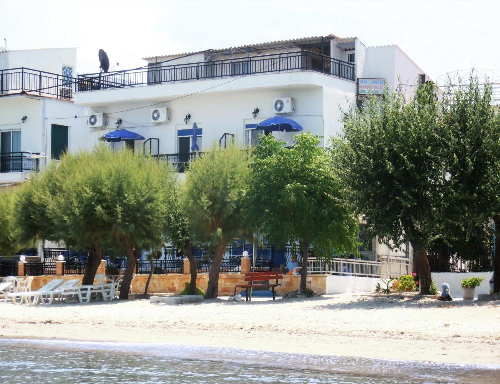 Malimi Hotel Prínosz Kültér fotó
